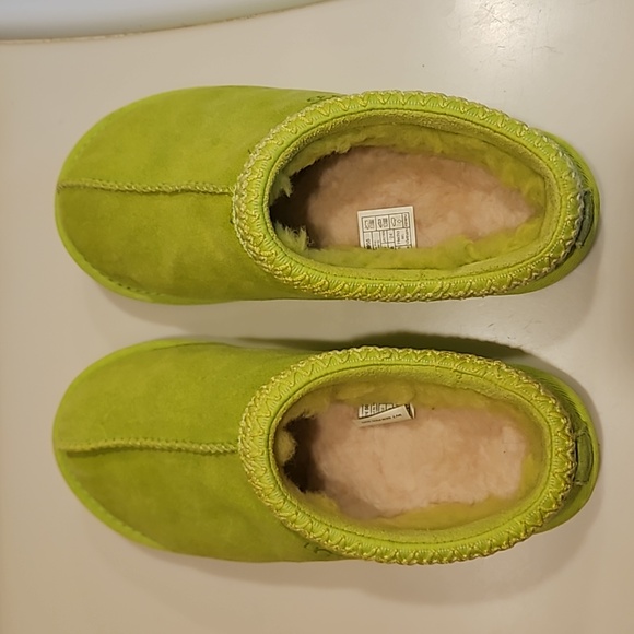 Ugg Tasman Slippers Size 7 - Picture 2 of 4